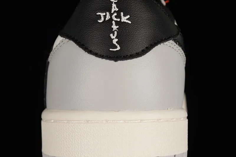 All Categories Air Jordan Jordan Series Basketball Shoes Air Jordan 1 Low Travis Scott x Air Jordan 1 AJ1 Joe 1 Knitted Lightning Barb Low Basketball Shoes DM7866-133